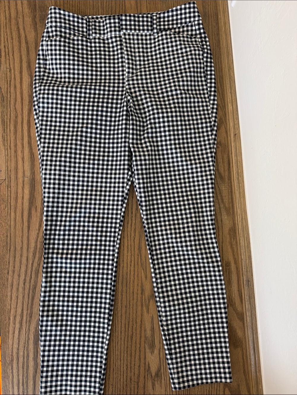Old Navy High-Rise Pixie Black & White Gingham Pants - Picture 2 of 11